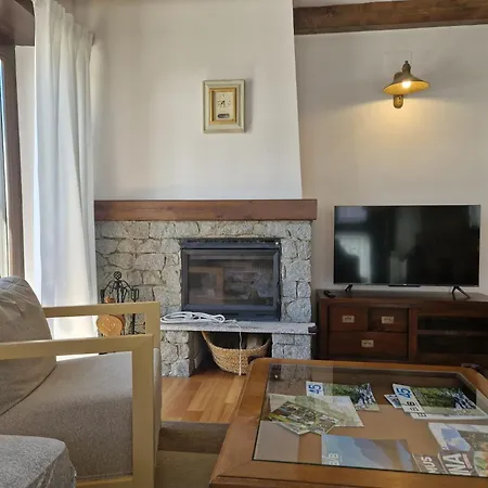 Lluminos Amb Vistes By Rural D'aneu Apartment