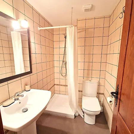 Lluminos Amb Vistes By Rural D'aneu Apartment *